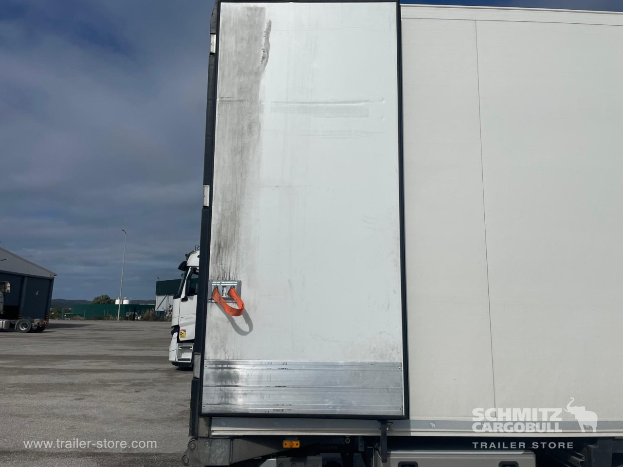 SCHMITZ Reefer Standard - Semi-trailer isotermal: gambar 4 SCHMITZ Reefer Standard - Semi-trailer isotermal: gambar 4