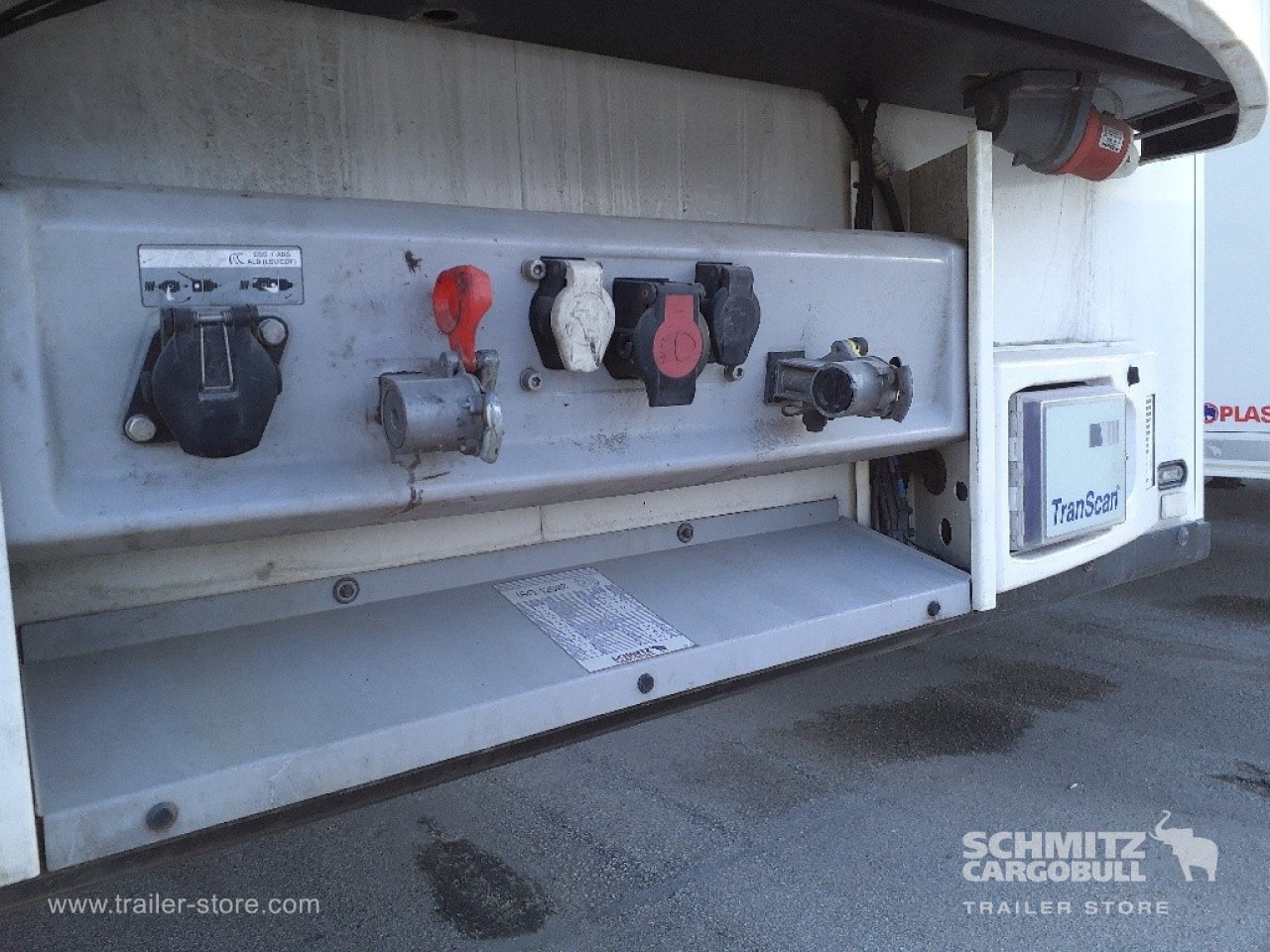 SCHMITZ Reefer Standard - Semi-trailer isotermal: gambar 4 SCHMITZ Reefer Standard - Semi-trailer isotermal: gambar 4