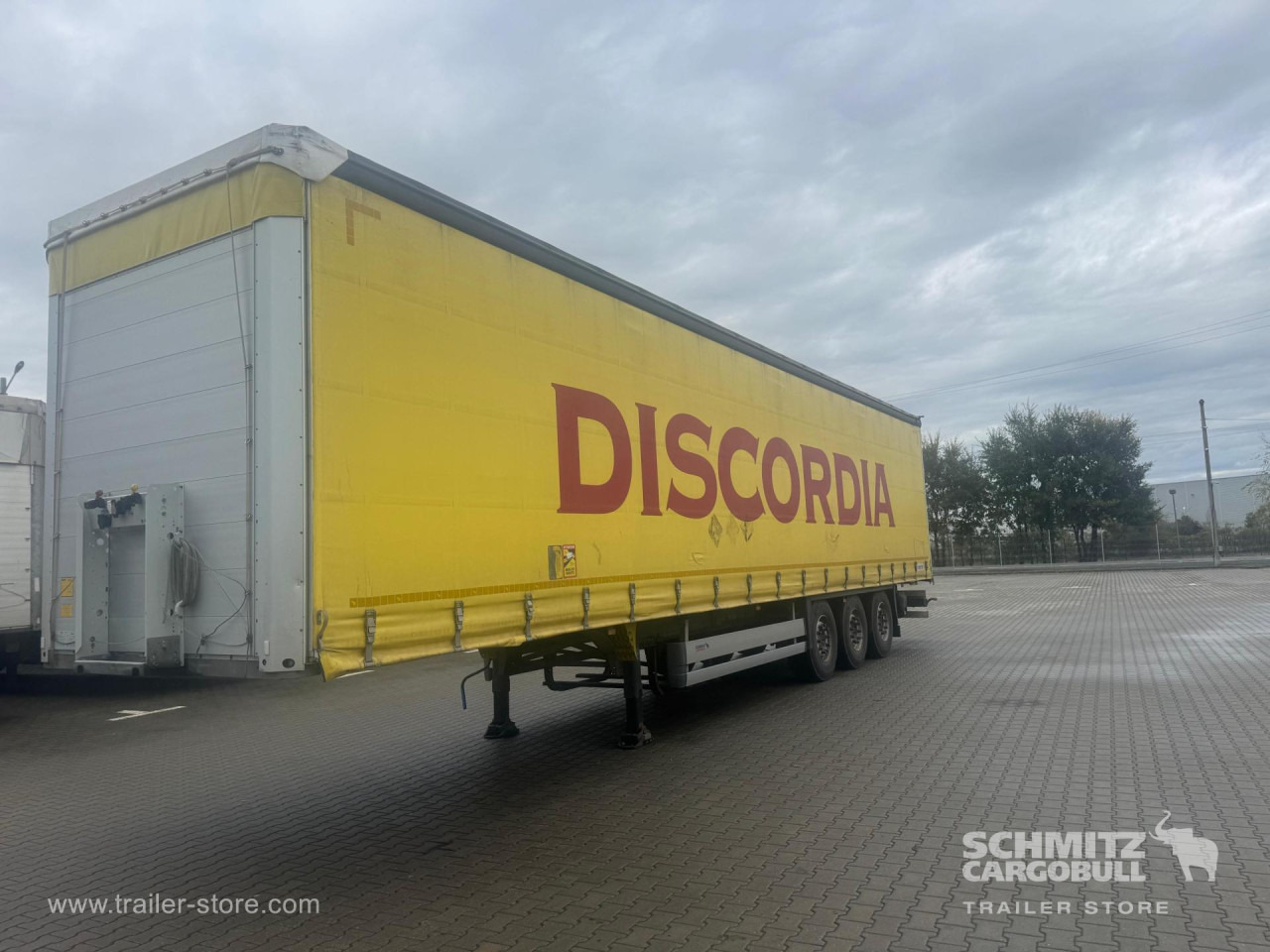 SCHMITZ Curtainsider Standard - Semi-trailer dengan terpal samping: gambar 4 SCHMITZ Curtainsider Standard - Semi-trailer dengan terpal samping: gambar 4