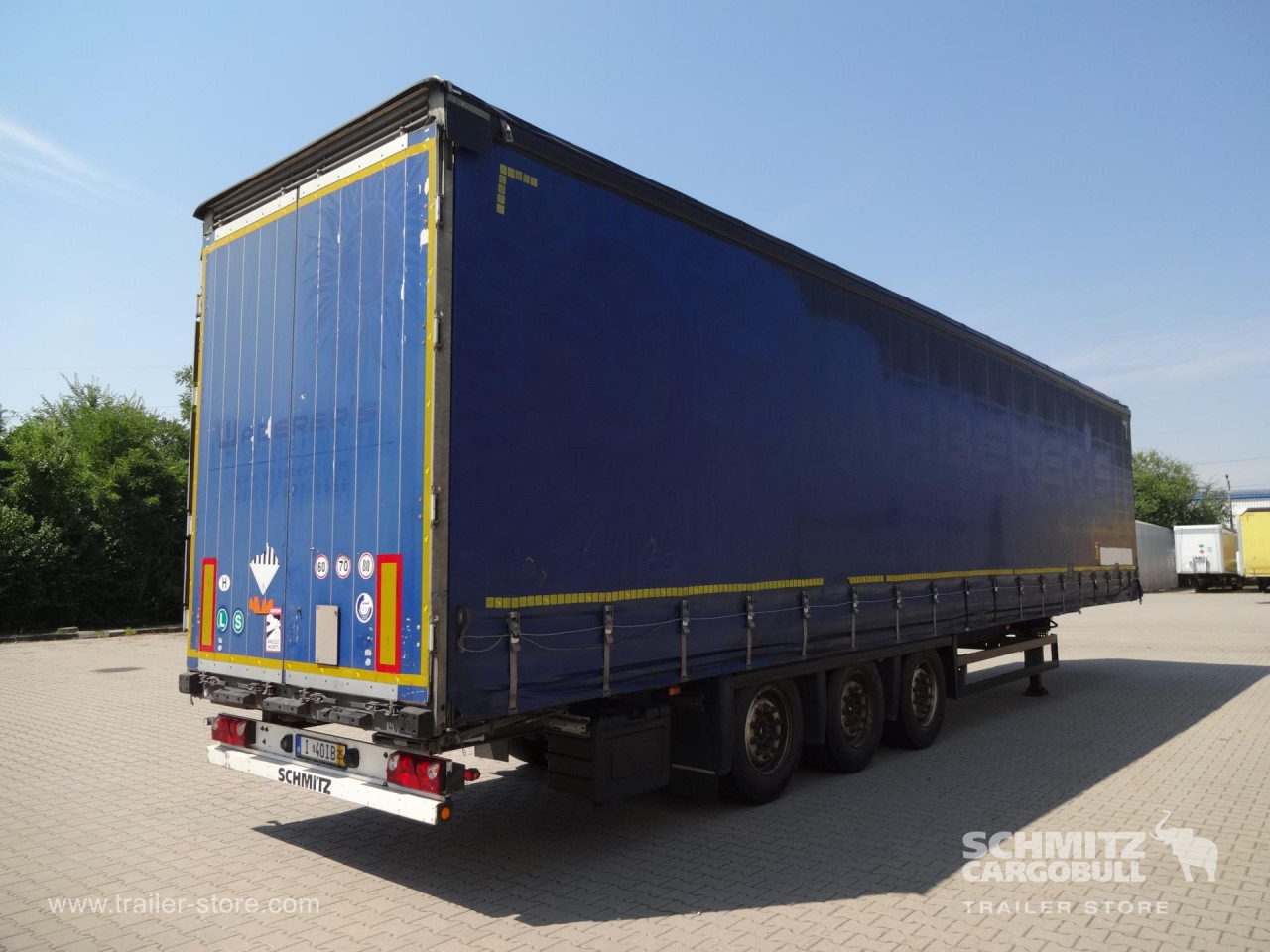 SCHMITZ Curtainsider Varios - Semi-trailer dengan terpal samping: gambar 1 SCHMITZ Curtainsider Varios - Semi-trailer dengan terpal samping: gambar 1