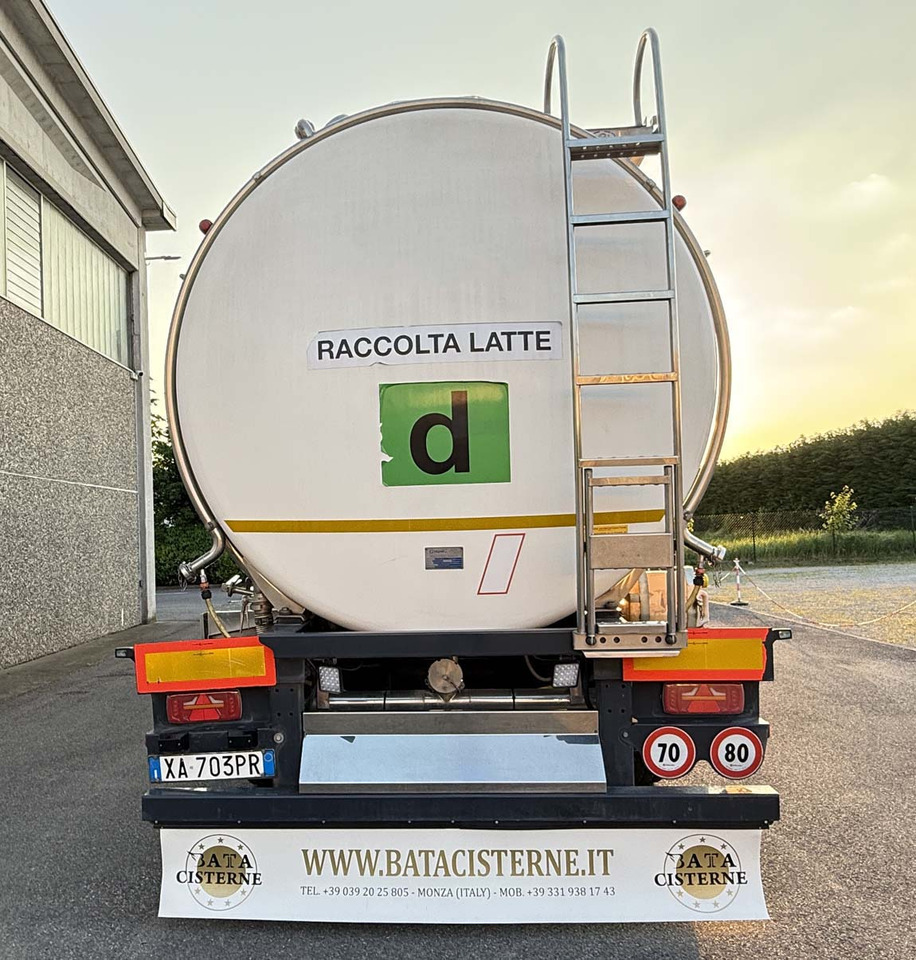 BATA GRAPAR/TECNOKAR 12.500-9.000-13.500LT - Semi-trailer tangki: gambar 3 BATA GRAPAR/TECNOKAR 12.500-9.000-13.500LT - Semi-trailer tangki: gambar 3