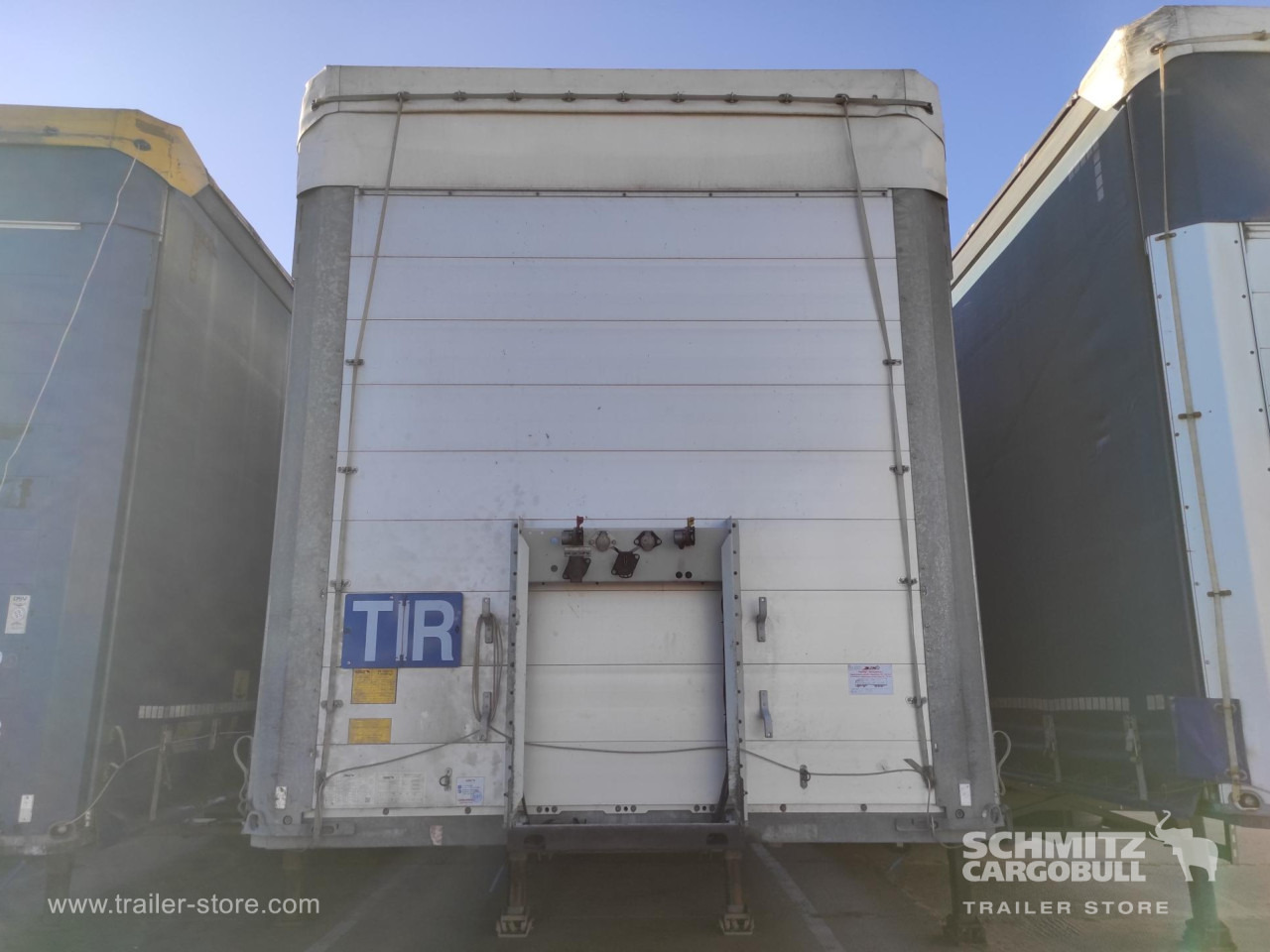 SCHMITZ Напівпричіп Стандартний - Semi-trailer dengan terpal samping: gambar 2 SCHMITZ Напівпричіп Стандартний - Semi-trailer dengan terpal samping: gambar 2