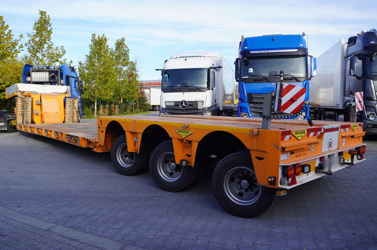BROSHUIS 3ABD-48 61.0t TiefBet low-loader semi-trailer / 40 tons cap. / 3 steering axles / hydraulic suspension - Semi-trailer low bed: gambar 5 BROSHUIS 3ABD-48 61.0t TiefBet low-loader semi-trailer / 40 tons cap. / 3 steering axles / hydraulic suspension - Semi-trailer low bed: gambar 5