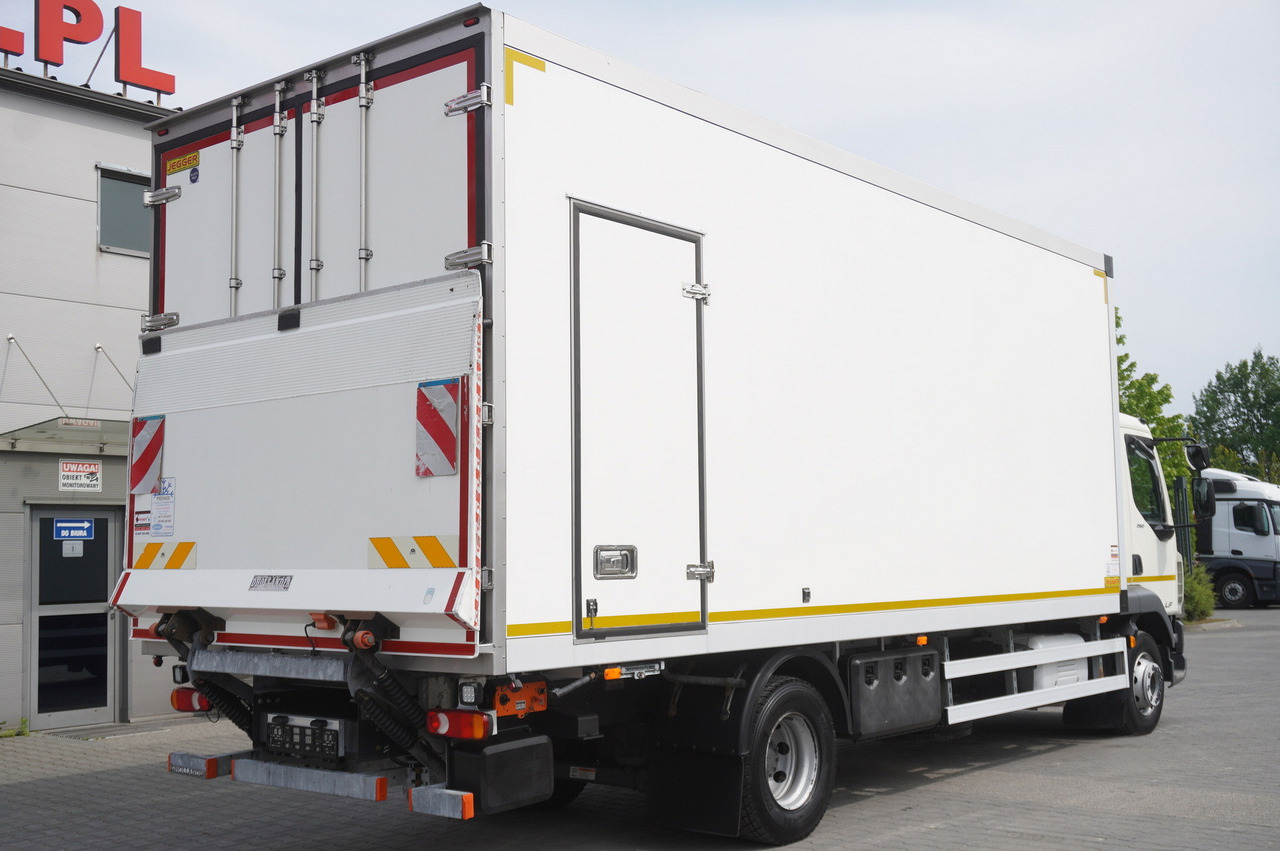 DAF LF 16.260 / Jegger Refrigerator / Carrier Supra 750 / DHOLLANDIA 1500 kg / Sleeper cab - Truk berpendingin: gambar 3 DAF LF 16.260 / Jegger Refrigerator / Carrier Supra 750 / DHOLLANDIA 1500 kg / Sleeper cab - Truk berpendingin: gambar 3