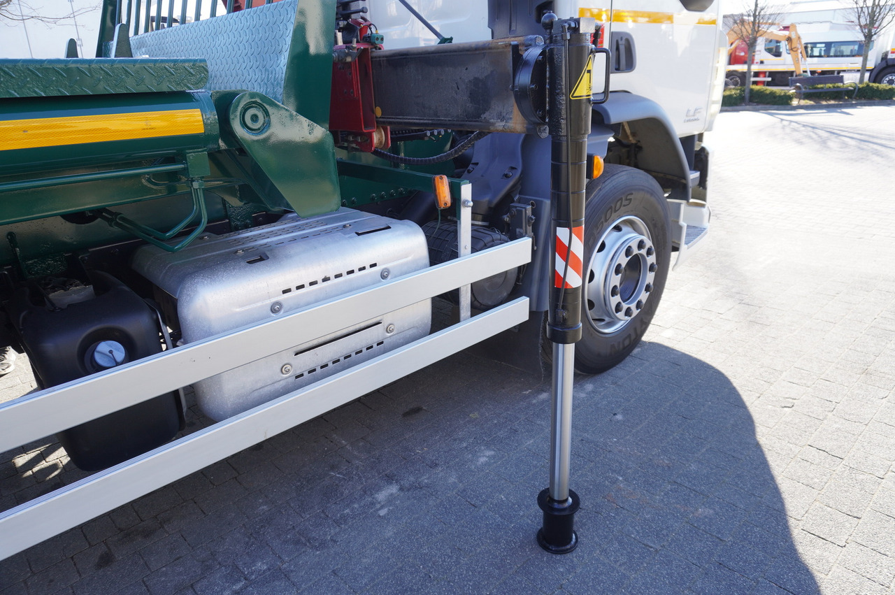 Truk skip loader, Truk derek DAF LF 18.310 E6 / Skip loader Fornal NKR 130V / HDS HMF 735 K2 / Manual gearbox: gambar 19