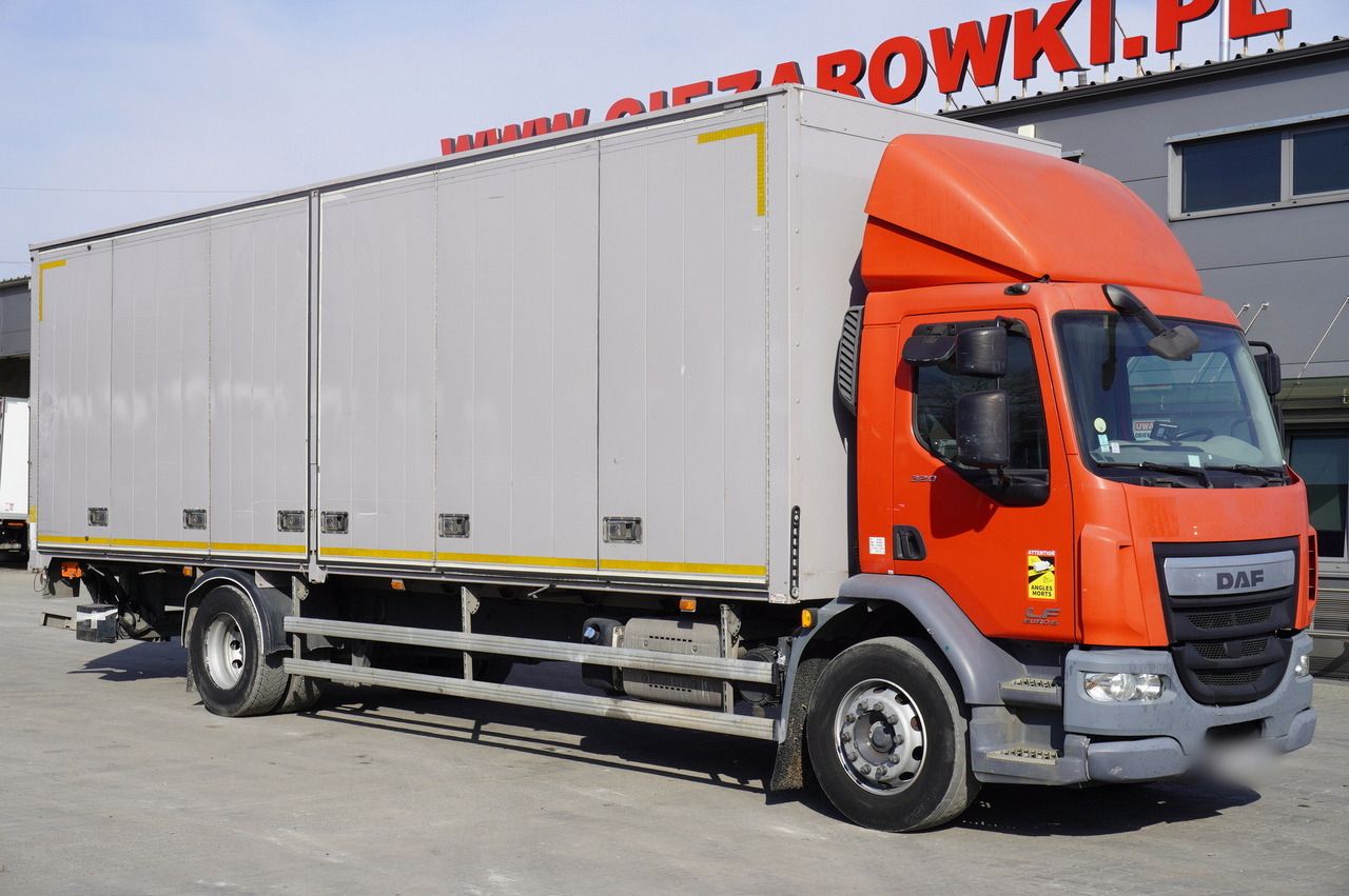 DAF LF 19.320 / 22 EPAL box / 130 tho. km - Truk box: gambar 3 DAF LF 19.320 / 22 EPAL box / 130 tho. km - Truk box: gambar 3