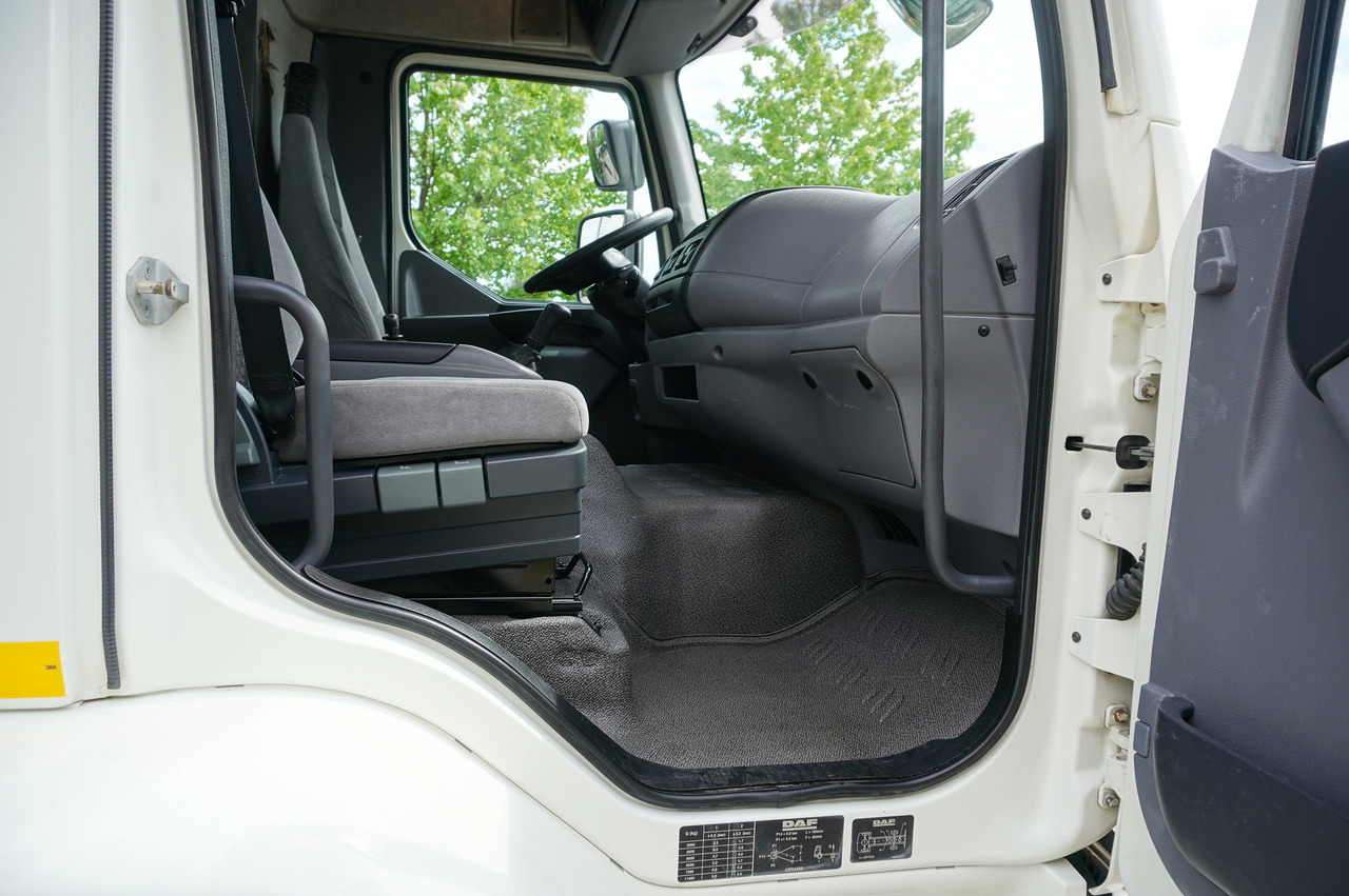 Truk skip loader DAF LF 55.220 Skip loader GUIMA PALFINGER M14T: gambar 14 Truk skip loader DAF LF 55.220 Skip loader GUIMA PALFINGER M14T: gambar 14