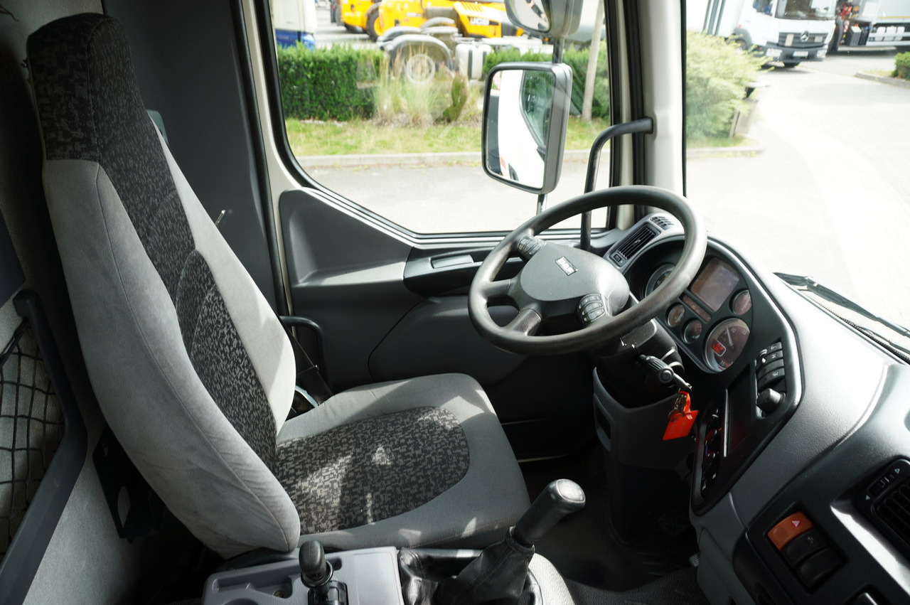 Truk skip loader DAF LF 55.220 Skip loader GUIMA PALFINGER M14T: gambar 13 Truk skip loader DAF LF 55.220 Skip loader GUIMA PALFINGER M14T: gambar 13