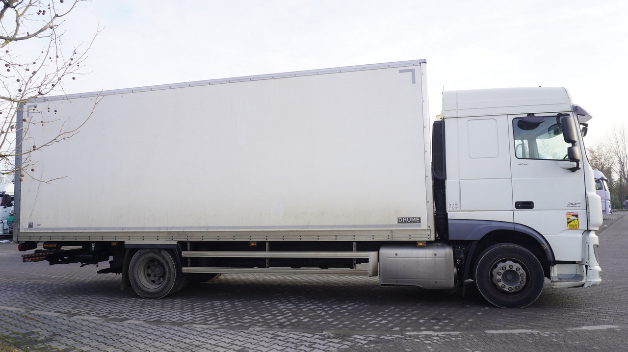 DAF XF 410 EURO 6 /410 HP / 20 EPAL / Dhollandia lift 1500 kg - Truk box: gambar 5 DAF XF 410 EURO 6 /410 HP / 20 EPAL / Dhollandia lift 1500 kg - Truk box: gambar 5