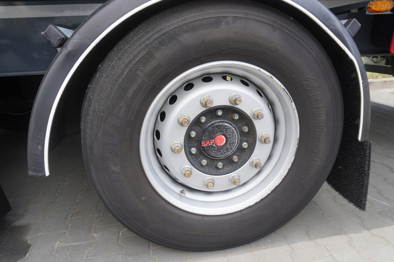 Trailer kotak tertutup Fruehauf passthrough box trailer 18 EPAL / 2021 / SAF axles: gambar 9 Trailer kotak tertutup Fruehauf passthrough box trailer 18 EPAL / 2021 / SAF axles: gambar 9