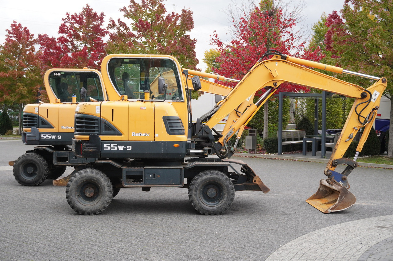 Hyundai Robex 55W-9 Wheeled Excavator 5.5t / 2pcs - Ekskavator: gambar 3 Hyundai Robex 55W-9 Wheeled Excavator 5.5t / 2pcs - Ekskavator: gambar 3
