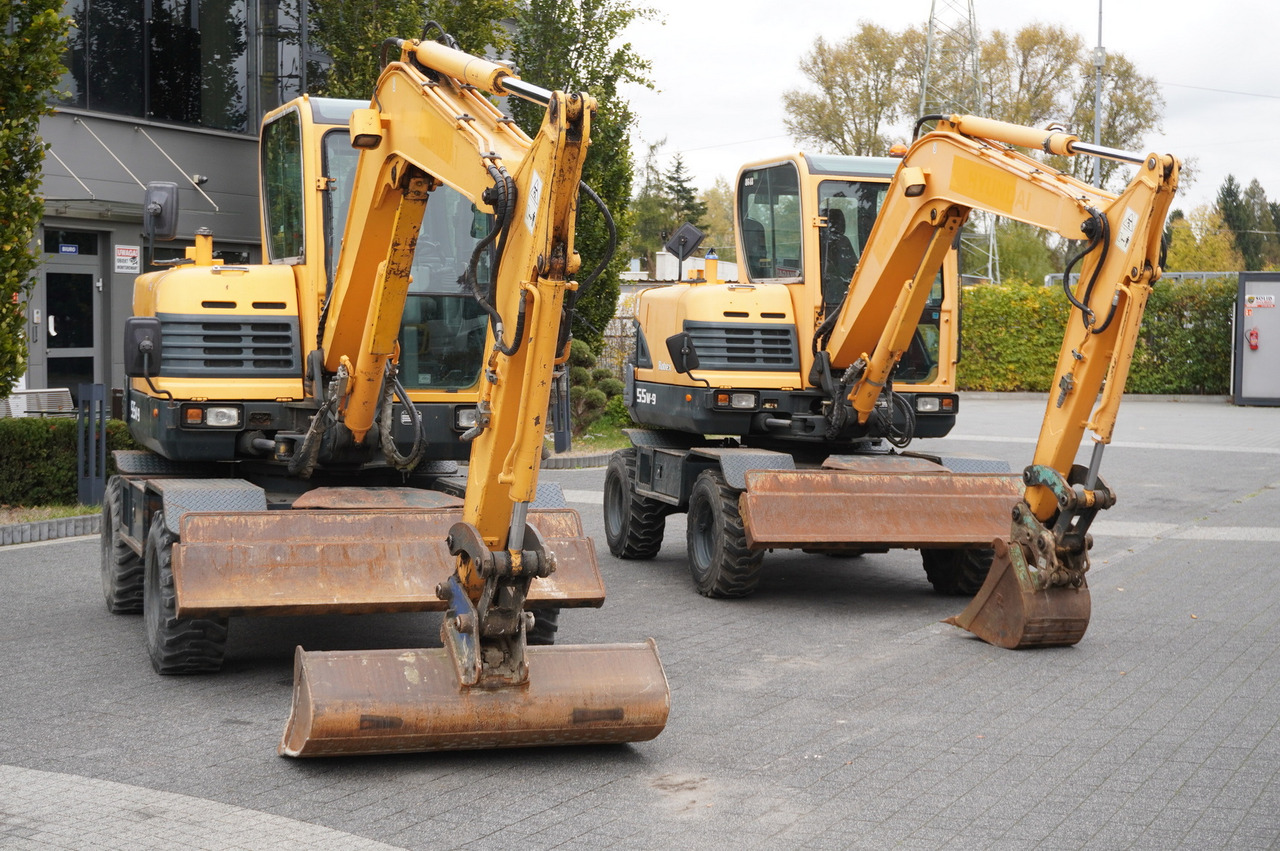 Hyundai Robex 55W-9 Wheeled Excavator 5.5t / 2pcs - Ekskavator mini: gambar 5 Hyundai Robex 55W-9 Wheeled Excavator 5.5t / 2pcs - Ekskavator mini: gambar 5