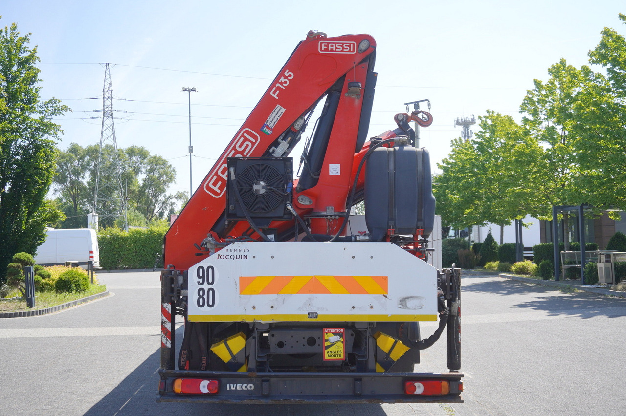 IVECO EUROCARGO 190-280L / FASSI F135A / 8 M / Lift cap. 5580 kg - Truk flatbed, Truk derek: gambar 5 IVECO EUROCARGO 190-280L / FASSI F135A / 8 M / Lift cap. 5580 kg - Truk flatbed, Truk derek: gambar 5