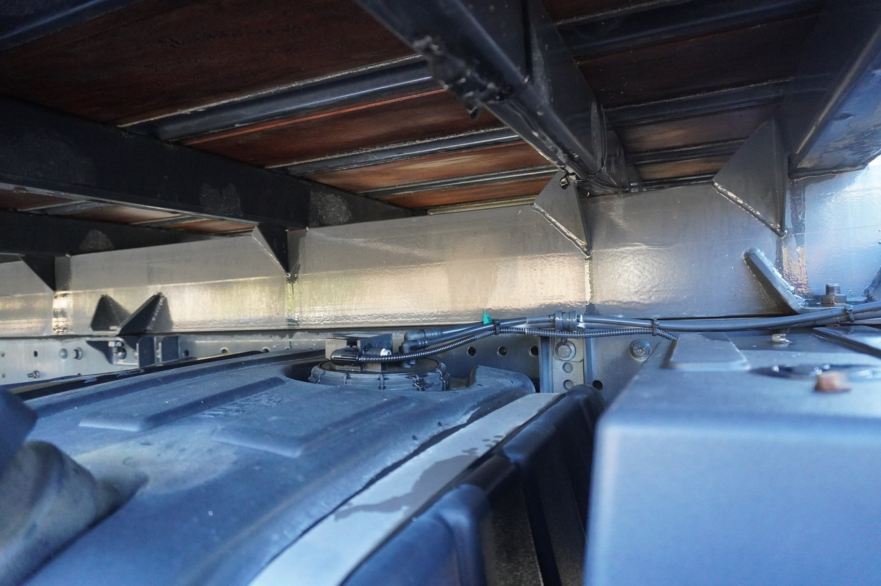 Truk flatbed IVECO Eurocargo 160-210 / 75,000 km! / Dhollandia DHS072 lift 2000 kg: gambar 10