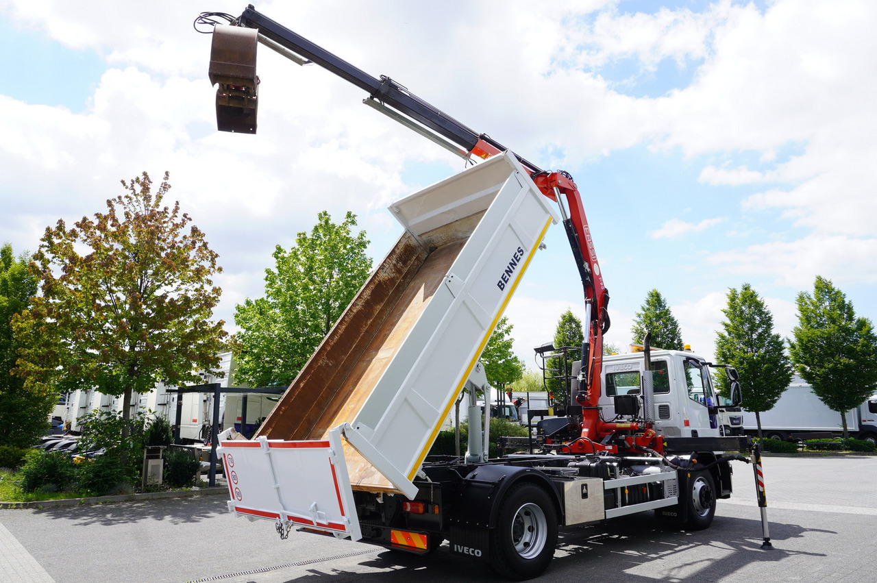 IVECO Eurocargo 160E22 EEV Dump truck / Bortmatic / Crane FASSI F95A.0.22 - Truk derek: gambar 5 IVECO Eurocargo 160E22 EEV Dump truck / Bortmatic / Crane FASSI F95A.0.22 - Truk derek: gambar 5