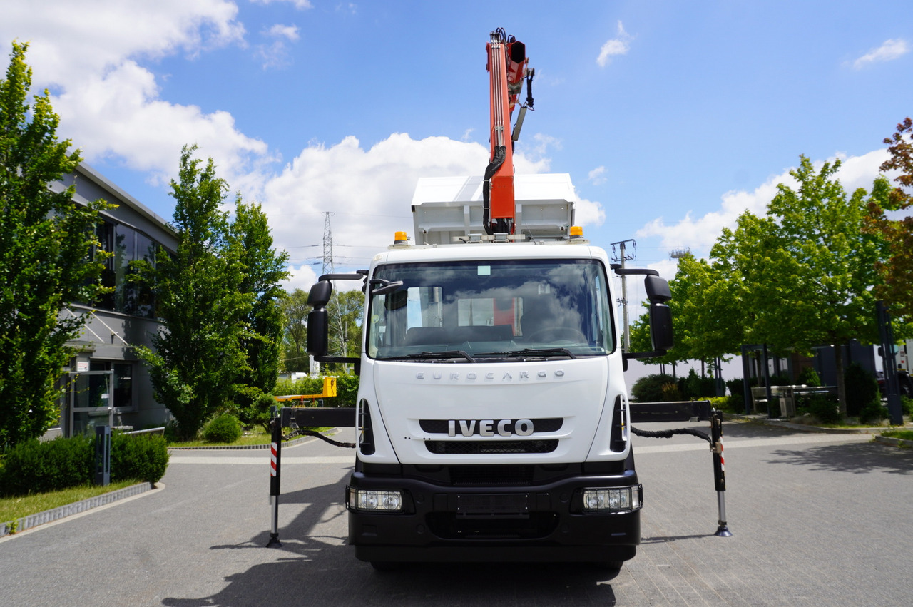 IVECO Eurocargo 160E22 EEV Dump truck / Bortmatic / Crane FASSI F95A.0.22 - Truk derek: gambar 2 IVECO Eurocargo 160E22 EEV Dump truck / Bortmatic / Crane FASSI F95A.0.22 - Truk derek: gambar 2