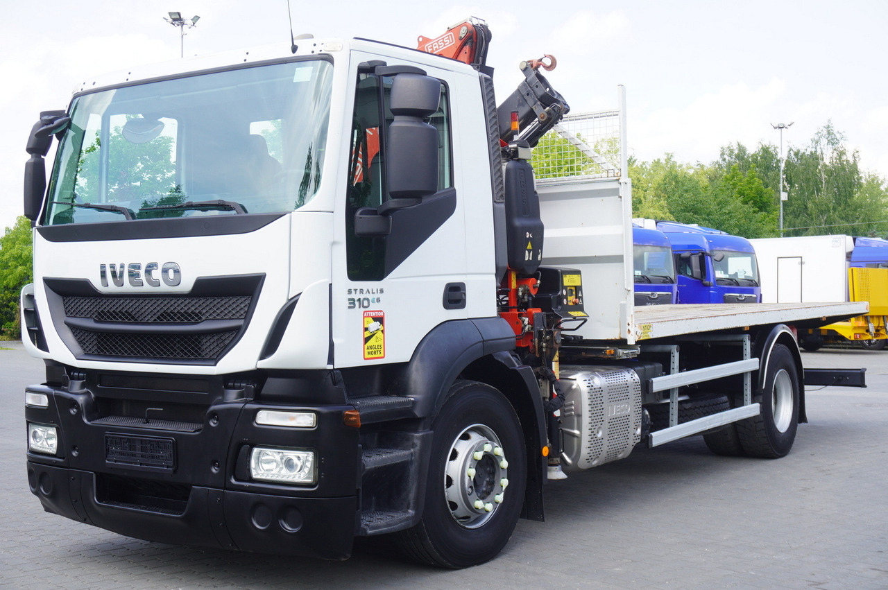 IVECO STRALIS 310 E6 / FASSI F110B / 630 MTH! / 4 t lift cap. / 19 t - Truk flatbed, Truk derek: gambar 3 IVECO STRALIS 310 E6 / FASSI F110B / 630 MTH! / 4 t lift cap. / 19 t - Truk flatbed, Truk derek: gambar 3