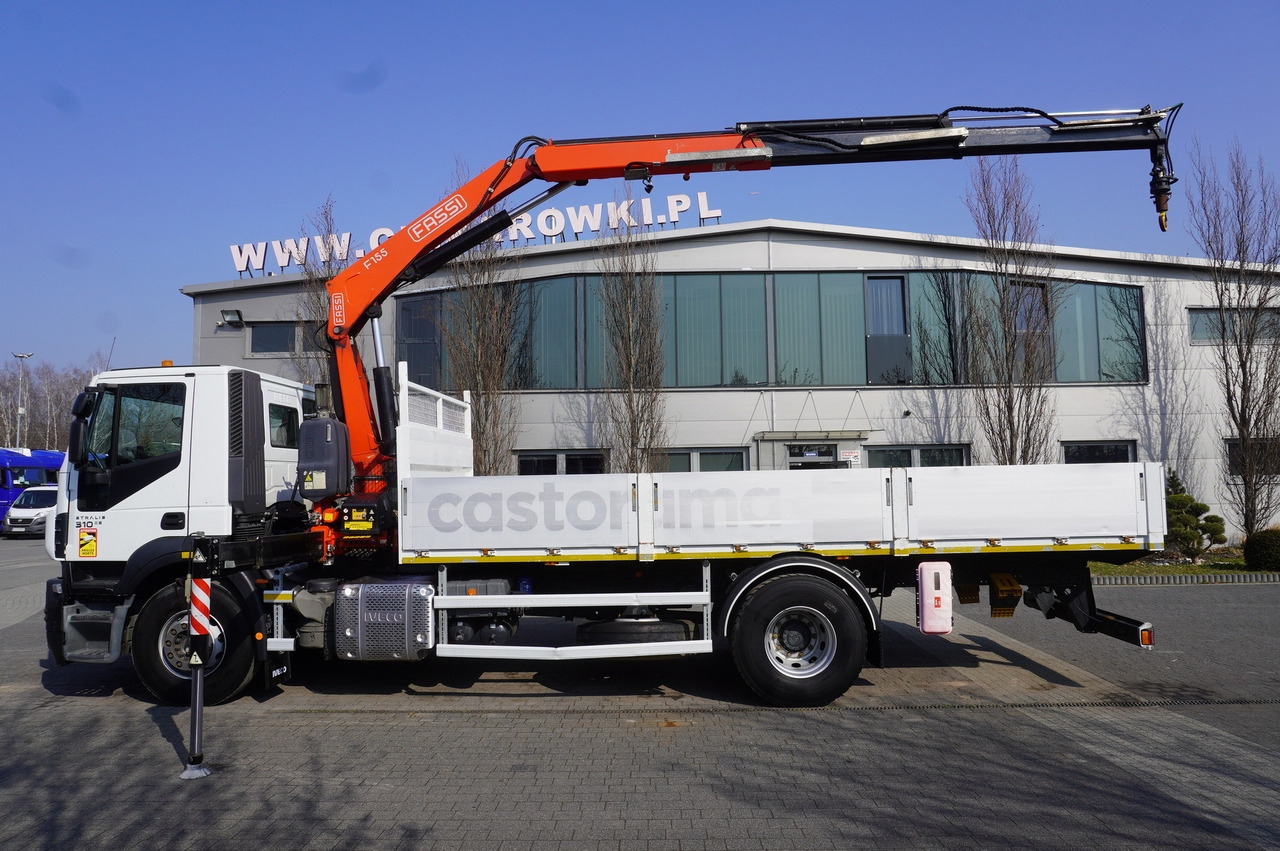 IVECO STRALIS 310 E6 / HDS FASSI 155 6.2 T / 250 thousand km - Truk flatbed, Truk derek: gambar 4 IVECO STRALIS 310 E6 / HDS FASSI 155 6.2 T / 250 thousand km - Truk flatbed, Truk derek: gambar 4