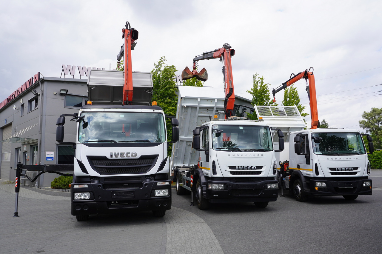 IVECO Stralis 310 E6 / NEW 3-sided tipper / Fassi F135 crane with remote control - Truk jungkit, Truk derek: gambar 3 IVECO Stralis 310 E6 / NEW 3-sided tipper / Fassi F135 crane with remote control - Truk jungkit, Truk derek: gambar 3