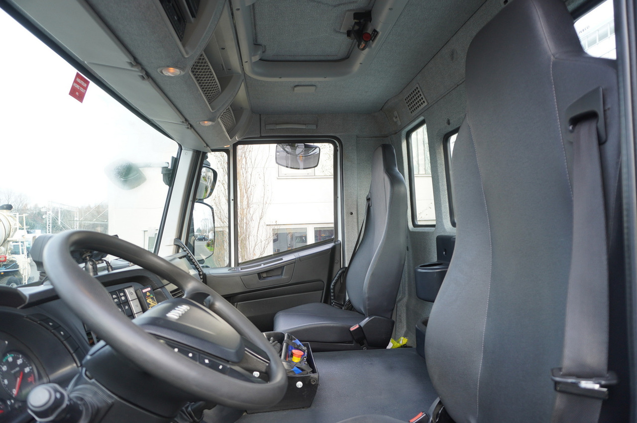 Truk derek IVECO Stralis X-Way 310 4x2 E6 / Fassi F155 crane / 670 MTH / Remote control / Rotator / 130 tho. km: gambar 22 Truk derek IVECO Stralis X-Way 310 4x2 E6 / Fassi F155 crane / 670 MTH / Remote control / Rotator / 130 tho. km: gambar 22