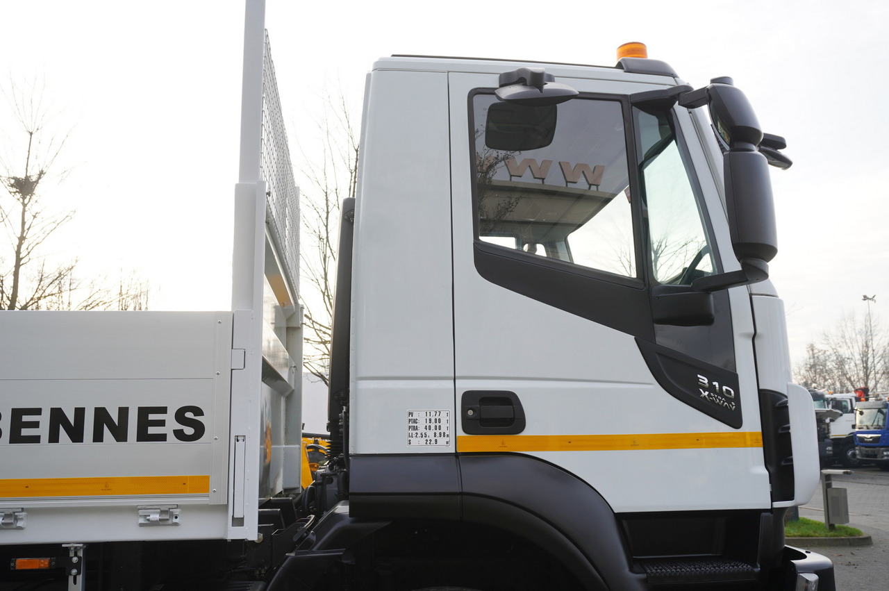 Truk derek IVECO Stralis X-Way 310 4x2 E6 / Fassi F155 crane / 670 MTH / Remote control / Rotator / 130 tho. km: gambar 20 Truk derek IVECO Stralis X-Way 310 4x2 E6 / Fassi F155 crane / 670 MTH / Remote control / Rotator / 130 tho. km: gambar 20