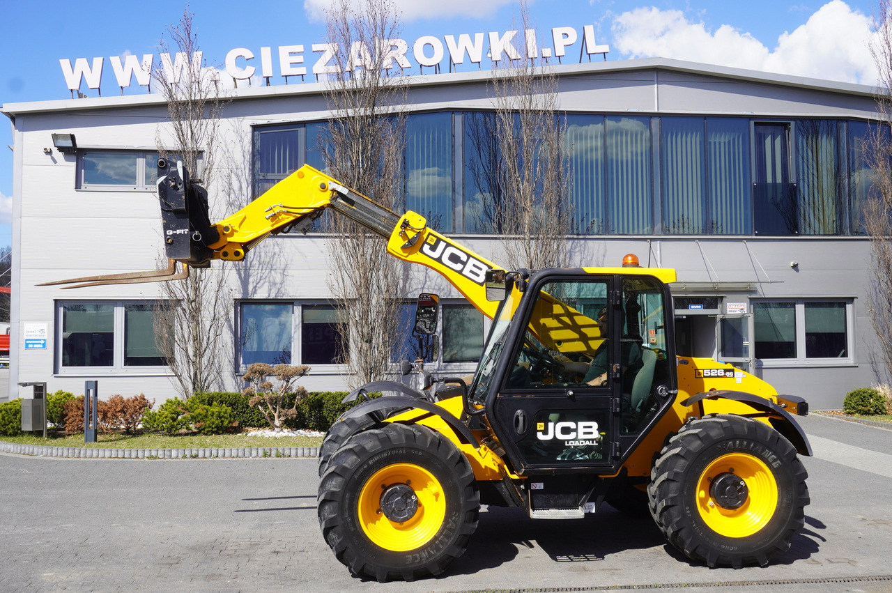 JCB 526-56 AGRI Plus / 5.6 m telescopic loader / joystick - Loader depan teleskopik: gambar 1 JCB 526-56 AGRI Plus / 5.6 m telescopic loader / joystick - Loader depan teleskopik: gambar 1