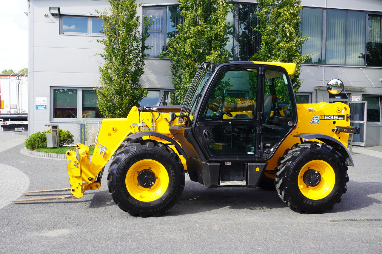 JCB 535-95 / 3.5 T / range 9.5 m / 700 MTH! - Loader depan teleskopik: gambar 4 JCB 535-95 / 3.5 T / range 9.5 m / 700 MTH! - Loader depan teleskopik: gambar 4
