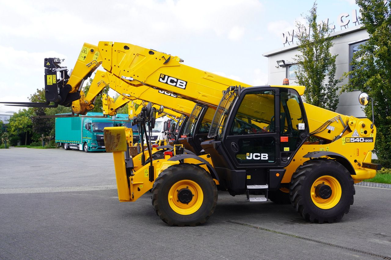 JCB 540-140 telescopic loader / 14 m range / 1800 MTH / Several units - Telehandler: gambar 4 JCB 540-140 telescopic loader / 14 m range / 1800 MTH / Several units - Telehandler: gambar 4