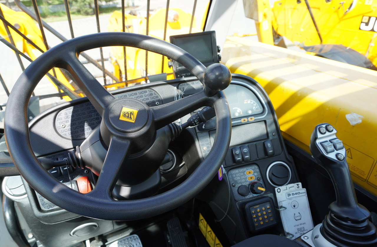JCB 540-200 Telescopic Loader / 20 m reach / joystick / 2 units - Loader depan teleskopik: gambar 4 JCB 540-200 Telescopic Loader / 20 m reach / joystick / 2 units - Loader depan teleskopik: gambar 4