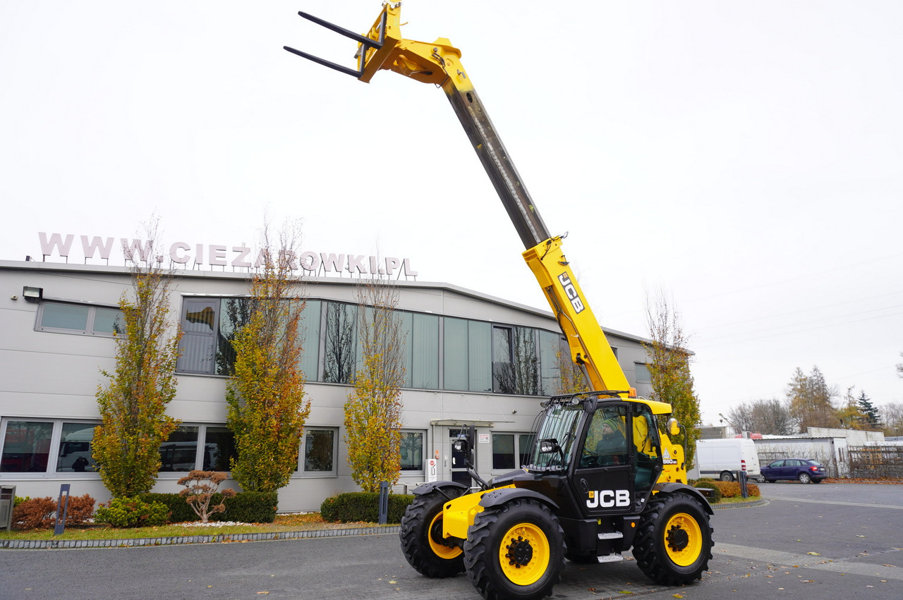 JCB 560-80 / 6 ton lifting capacity / power 146 HP - Wheel loader: gambar 2 JCB 560-80 / 6 ton lifting capacity / power 146 HP - Wheel loader: gambar 2