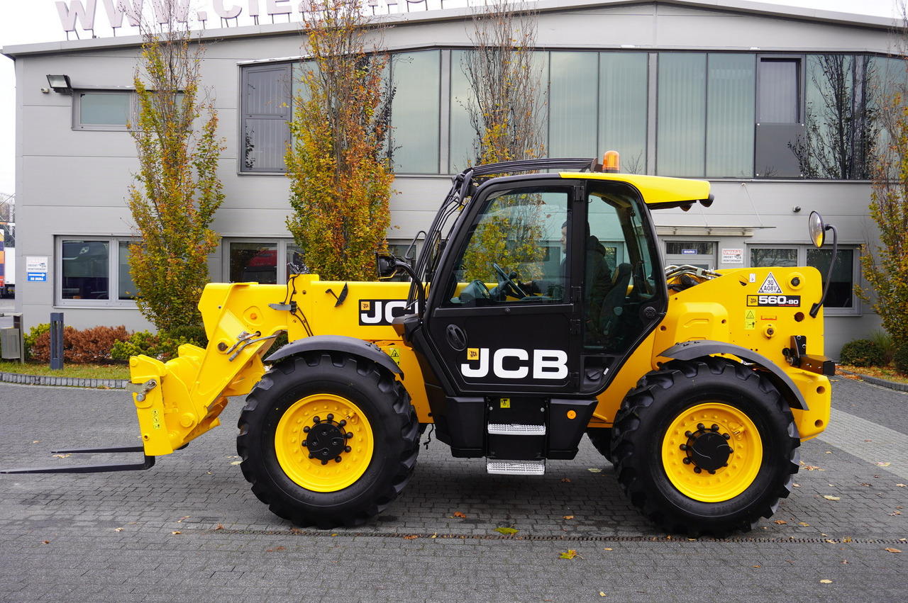 JCB 560-80 / 6 ton lifting capacity / power 146 HP - Wheel loader: gambar 3 JCB 560-80 / 6 ton lifting capacity / power 146 HP - Wheel loader: gambar 3