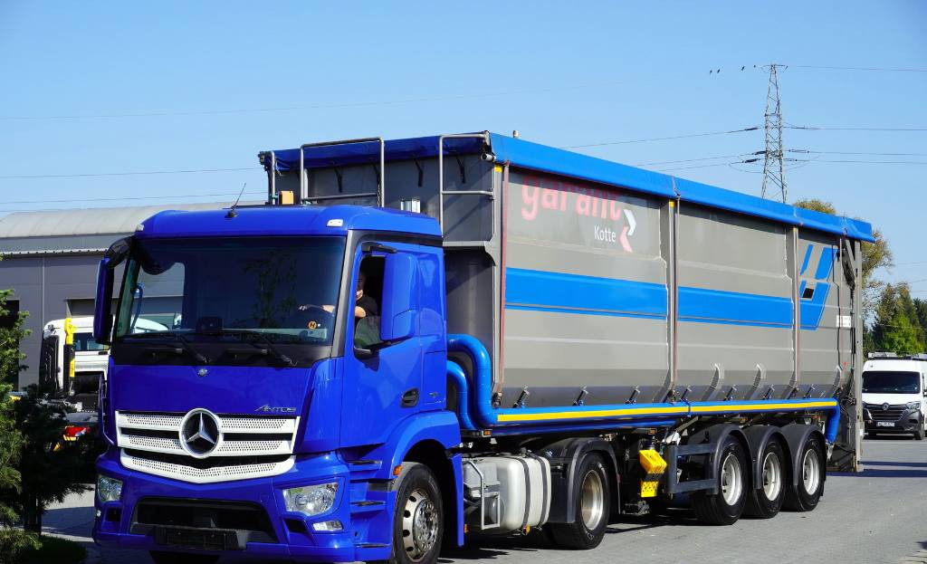 Kotte Duo-Liner GKS 52 - 25 - Semi-trailer dengan lantai berjalan: gambar 5 Kotte Duo-Liner GKS 52 - 25 - Semi-trailer dengan lantai berjalan: gambar 5