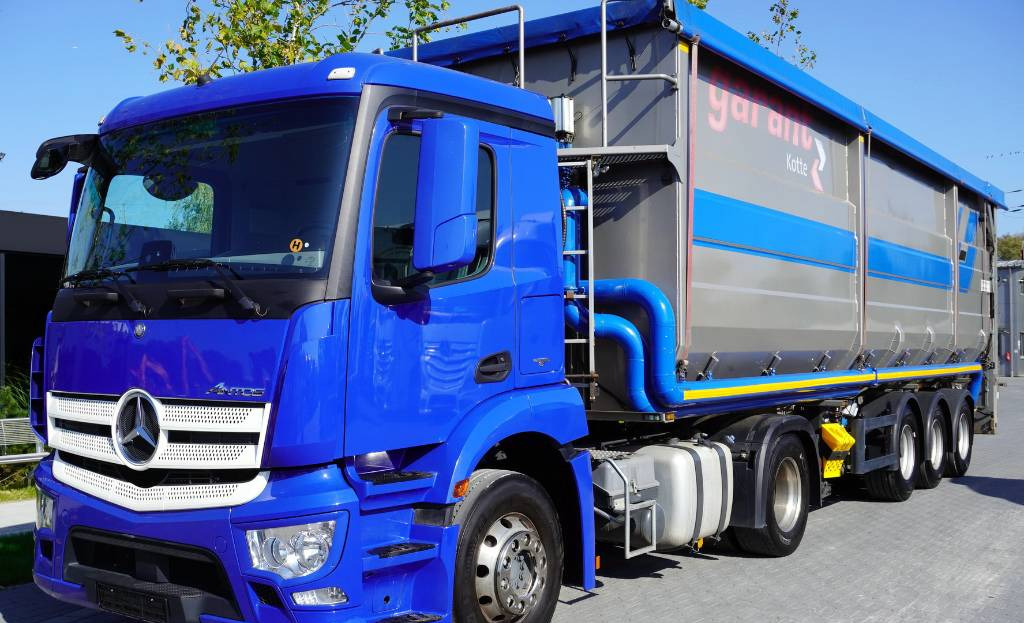 Kotte Duo-Liner GKS 52 - 25 - Semi-trailer dengan lantai berjalan: gambar 4 Kotte Duo-Liner GKS 52 - 25 - Semi-trailer dengan lantai berjalan: gambar 4