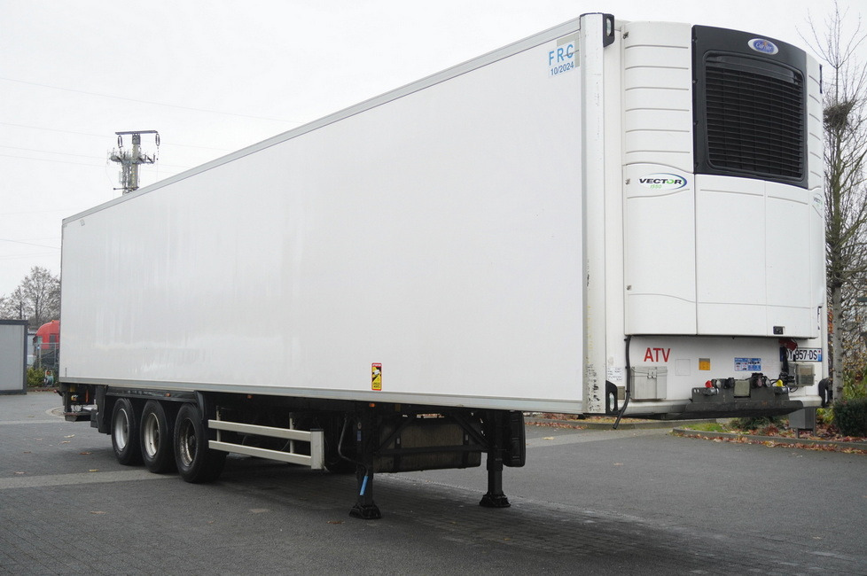 LAMBERET refrigerated semi-trailer / Carrier Vector 1550 unit - Semi-trailer berpendingin: gambar 1 LAMBERET refrigerated semi-trailer / Carrier Vector 1550 unit - Semi-trailer berpendingin: gambar 1