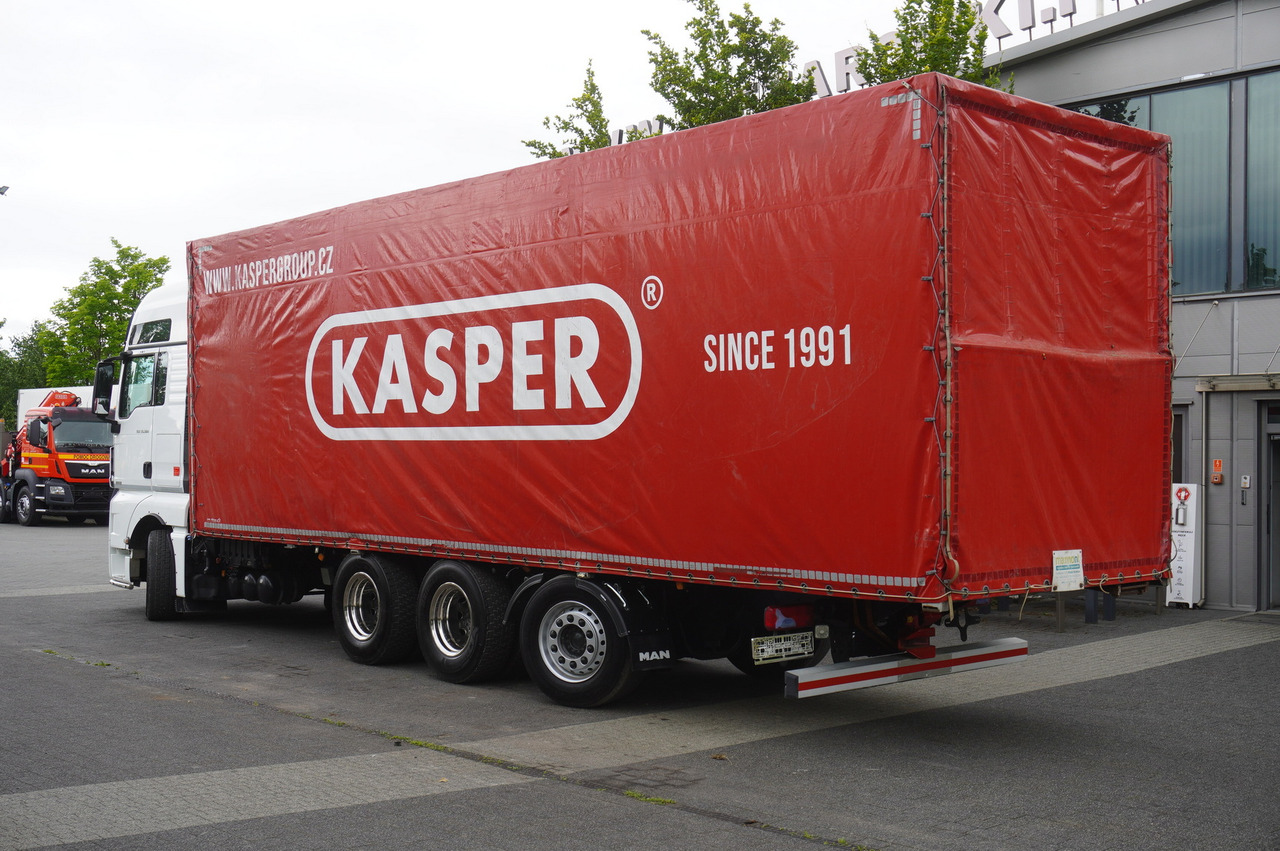 MAN MAN TGX 35.580 E6 8x4 /4 / 23 EPAL tarp superstructure / 4th axle steered - Truk dengan terpal samping: gambar 3 MAN MAN TGX 35.580 E6 8x4 /4 / 23 EPAL tarp superstructure / 4th axle steered - Truk dengan terpal samping: gambar 3