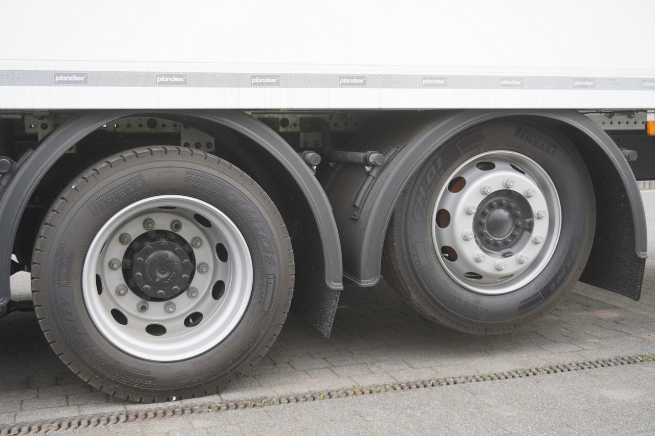 Truk box baru MAN New MAN TGX 26.400 / New Isotherm Plandex 23 Pallets / Warranty: gambar 10