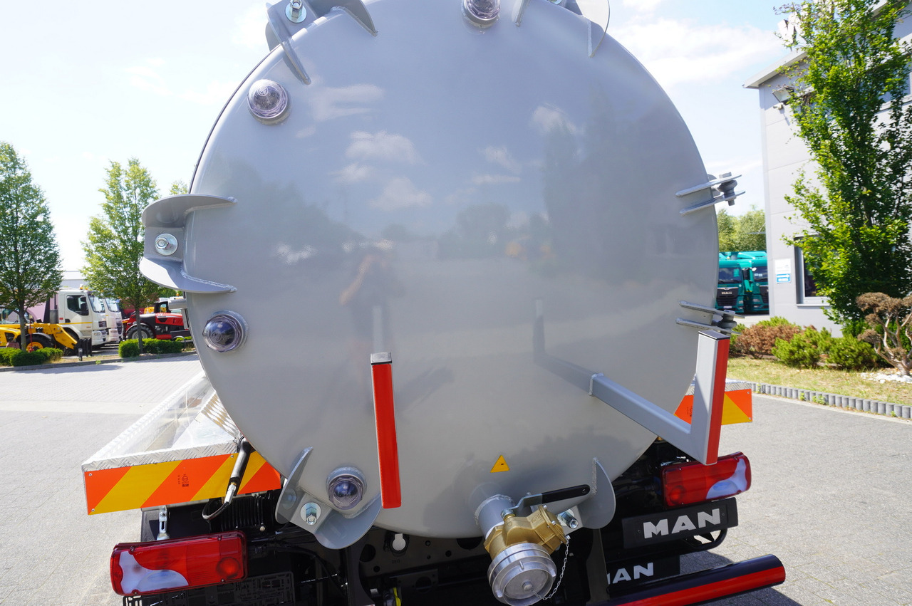 Kapal tanker bubur MAN TGM 15.250 / NEW septic tank (07/2025) superstructure 8000 l / 160 tho. km!: gambar 9