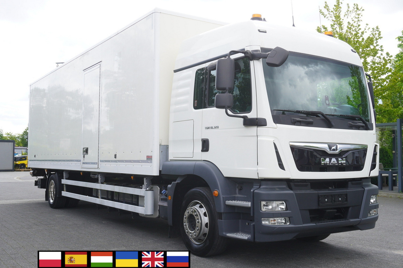 MAN TGM 18.320 / 21 EPAL box / 180 tho. km / Dhollandia 2500 kg / sleeping cab - Truk box: gambar 1 MAN TGM 18.320 / 21 EPAL box / 180 tho. km / Dhollandia 2500 kg / sleeping cab - Truk box: gambar 1