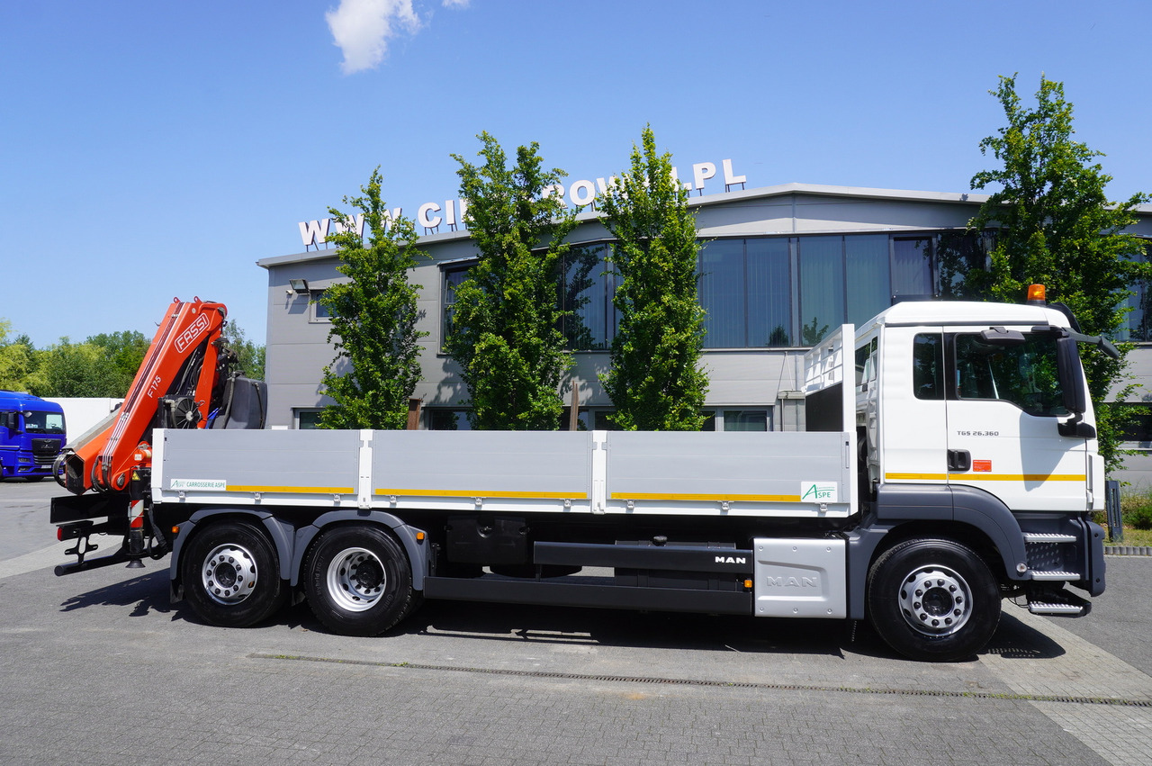 MAN TGS 26.360 Flatbed / Fassi F175 7.7 T / steered 3rd axle - Truk derek: gambar 3 MAN TGS 26.360 Flatbed / Fassi F175 7.7 T / steered 3rd axle - Truk derek: gambar 3
