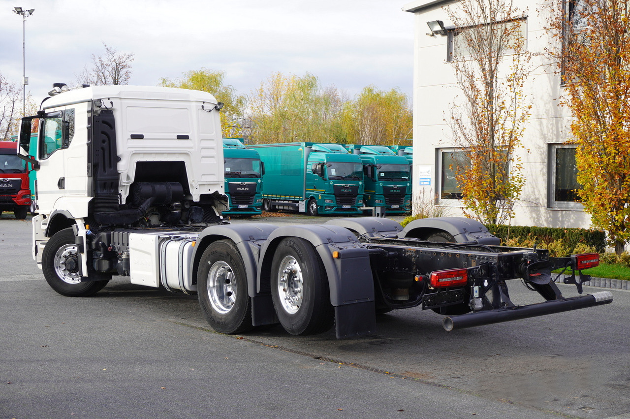 MAN TGS 26.510 6x4/4 Hydrodrive / Steering axle / Retarder / Sleeper cab - Truk derek: gambar 3 MAN TGS 26.510 6x4/4 Hydrodrive / Steering axle / Retarder / Sleeper cab - Truk derek: gambar 3