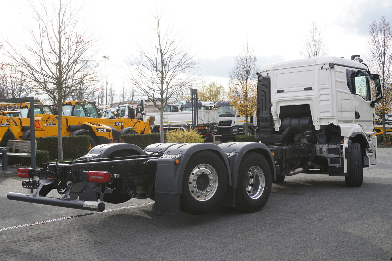 MAN TGS 26.510 6x4/4 Hydrodrive / Steering axle / Retarder / Sleeper cab - Truk derek: gambar 5 MAN TGS 26.510 6x4/4 Hydrodrive / Steering axle / Retarder / Sleeper cab - Truk derek: gambar 5