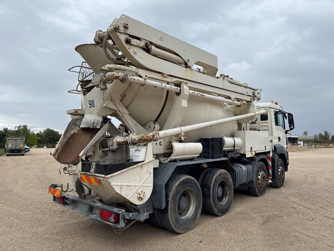 MAN TGS 32.400 8x4 Concrete Mixer Pump truck / 426 MTH !!! / 18 meters - Truk pompa beton: gambar 5 MAN TGS 32.400 8x4 Concrete Mixer Pump truck / 426 MTH !!! / 18 meters - Truk pompa beton: gambar 5