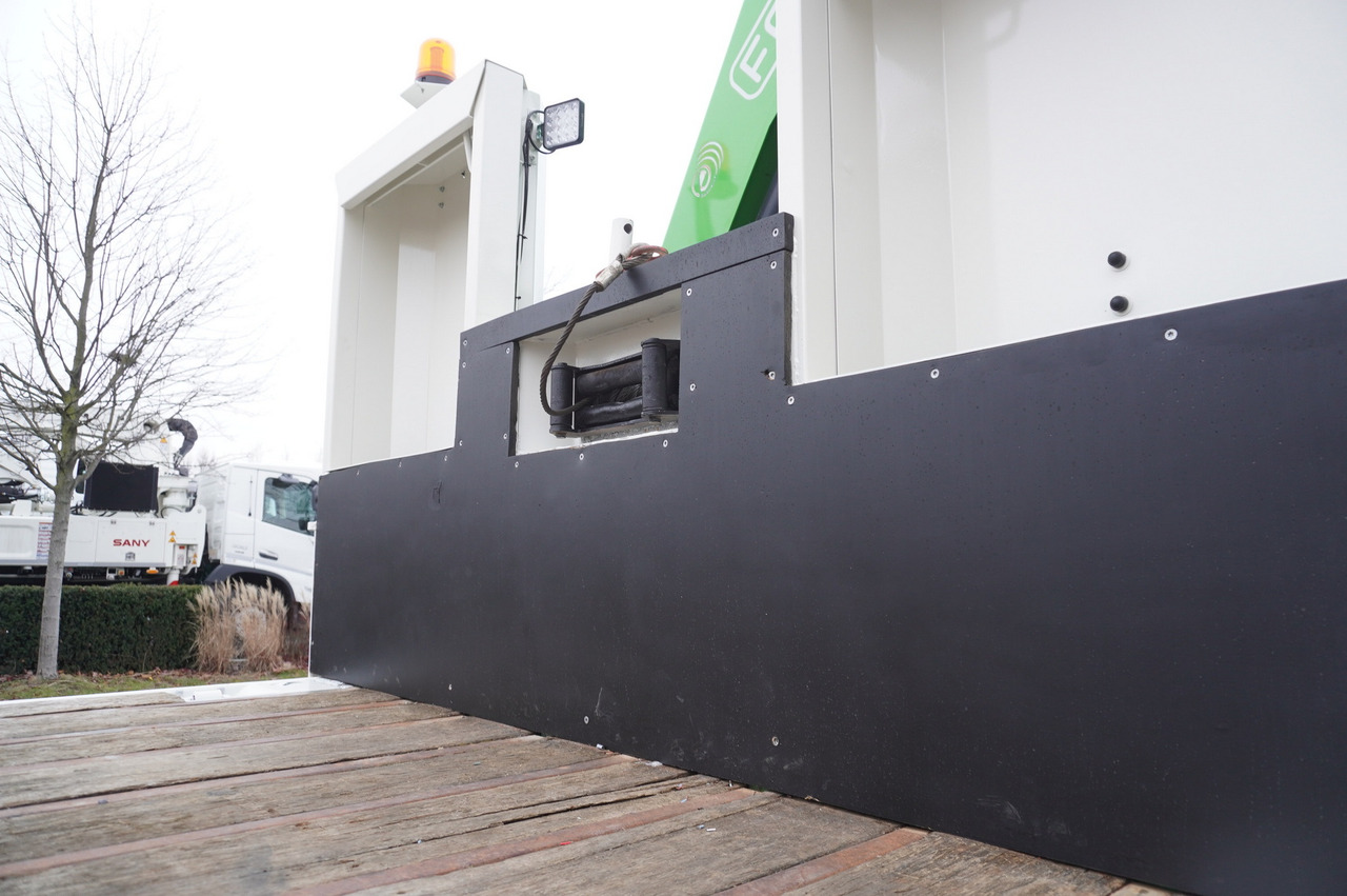 MAN TGS 35.360 E5 8x2 / HDS HIAB XS 166 HIDUO / 6.2 t lifting capacity / 12 m reach - Truk derek: gambar 5 MAN TGS 35.360 E5 8x2 / HDS HIAB XS 166 HIDUO / 6.2 t lifting capacity / 12 m reach - Truk derek: gambar 5