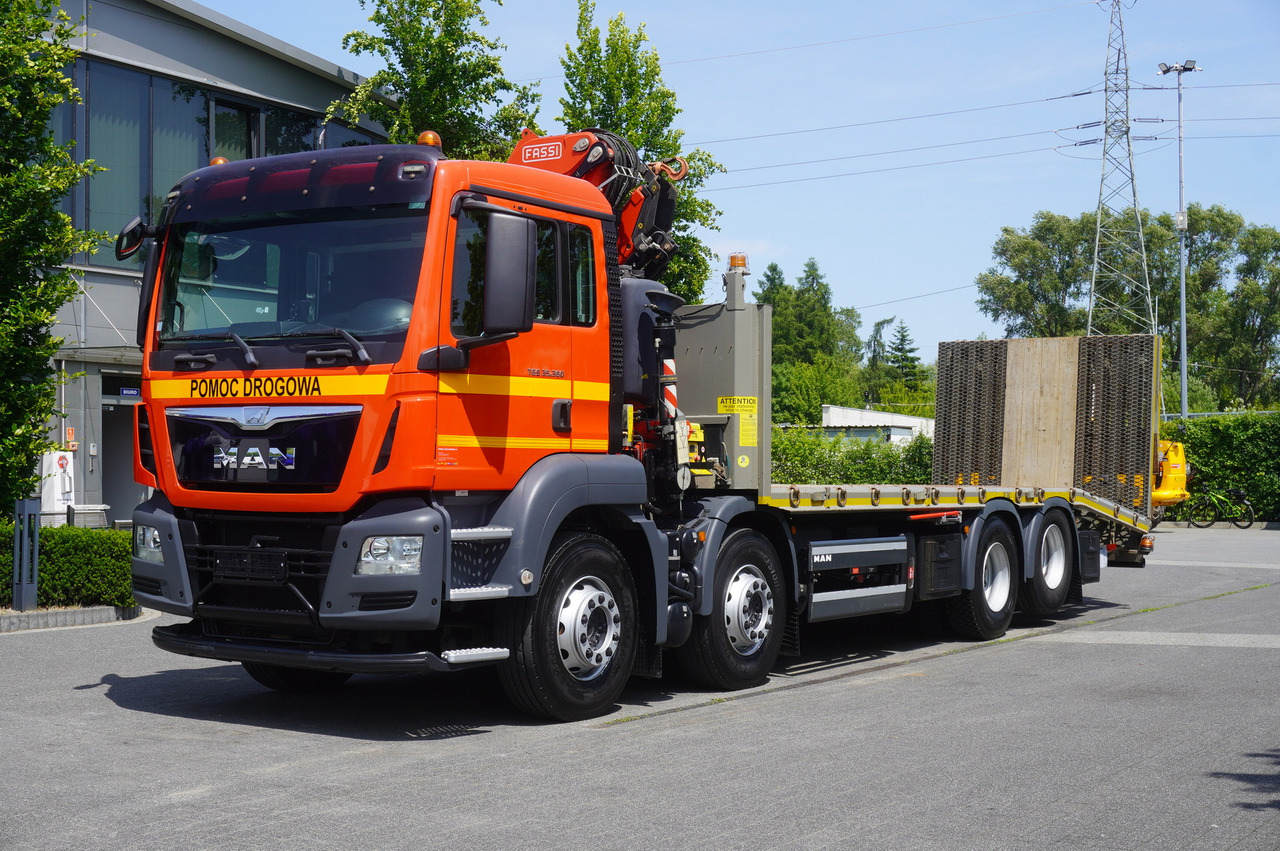 MAN TGS 35.360 E6 8x2 / FASSI F235 crane / 6.5 T cap. / 8.3 m reach - Truk pengangkut mobil, Truk derek: gambar 3 MAN TGS 35.360 E6 8x2 / FASSI F235 crane / 6.5 T cap. / 8.3 m reach - Truk pengangkut mobil, Truk derek: gambar 3