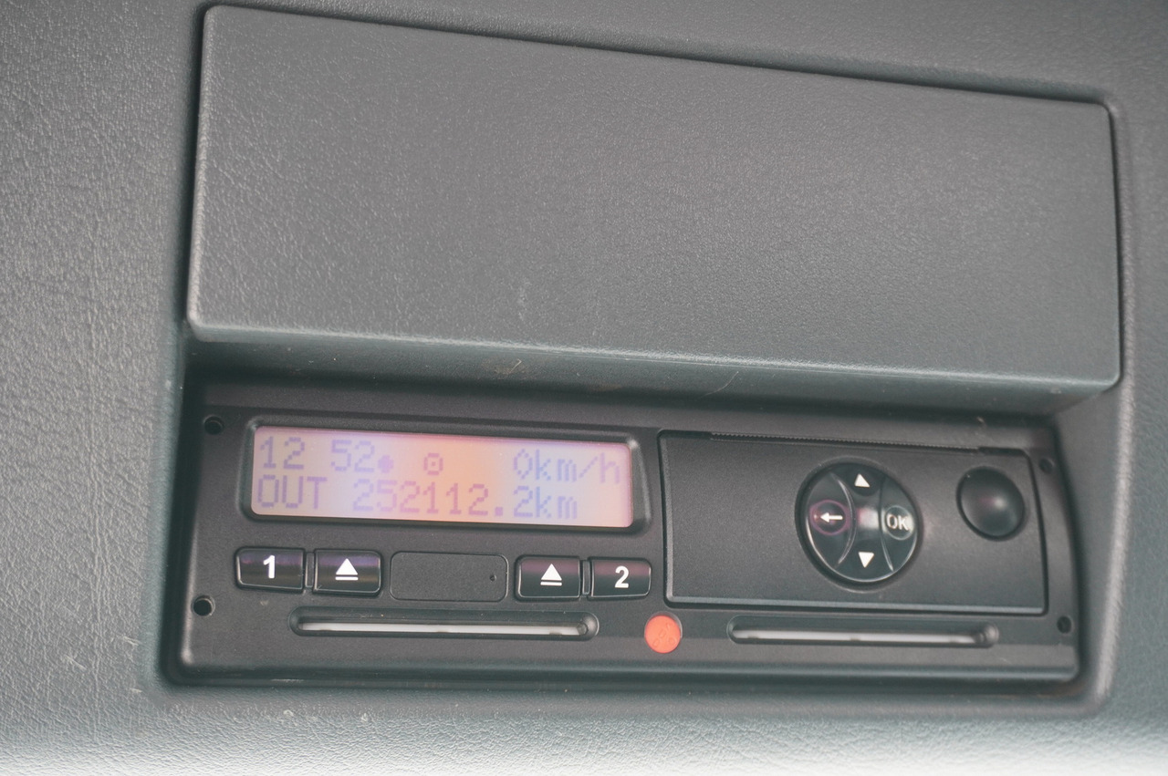 Leasing MAN TGS 35.400 8 × 4 E5 / HYVA HOOK LIFT 32.56 SE / Septic barrel 13000 L MAN TGS 35.400 8 × 4 E5 / HYVA HOOK LIFT 32.56 SE / Septic barrel 13000 L: gambar 22