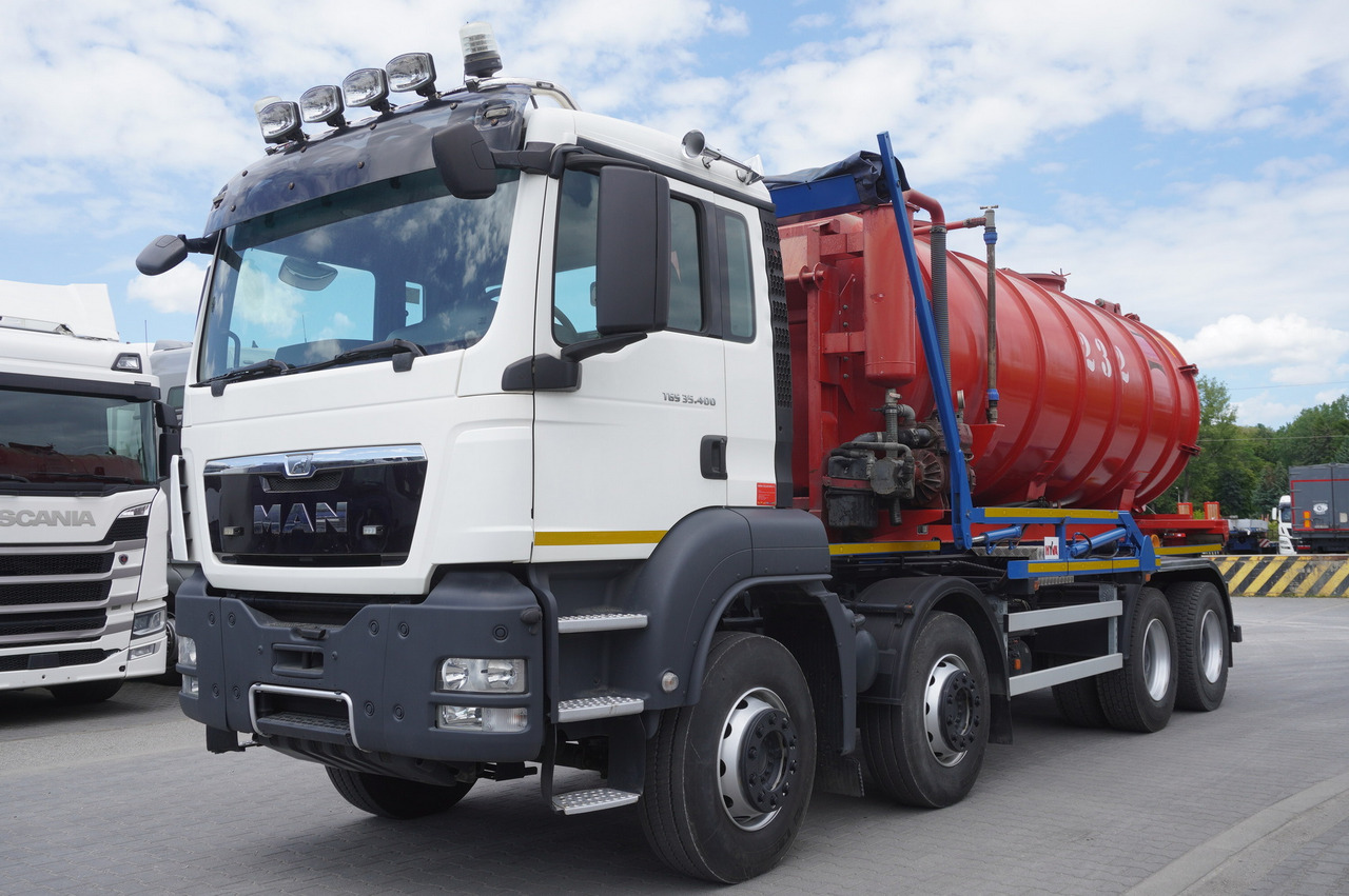 MAN TGS 35.400 8 × 4 E5 / HYVA HOOK LIFT 32.56 SE / Septic barrel 13000 L - Kapal tanker bubur: gambar 2 MAN TGS 35.400 8 × 4 E5 / HYVA HOOK LIFT 32.56 SE / Septic barrel 13000 L - Kapal tanker bubur: gambar 2