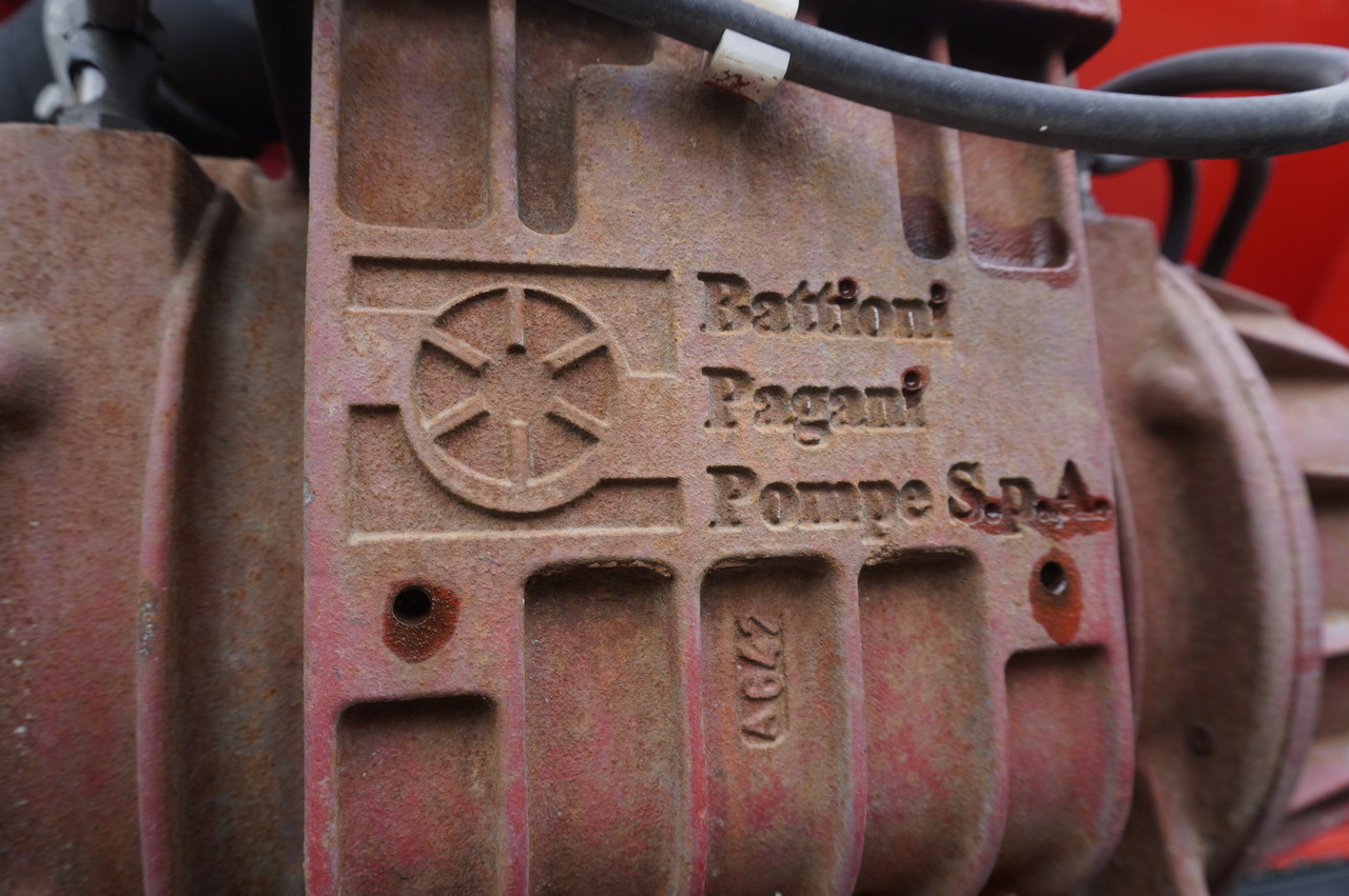 Leasing MAN TGS 35.400 8 × 4 E5 / HYVA HOOK LIFT 32.56 SE / Septic barrel 13000 L MAN TGS 35.400 8 × 4 E5 / HYVA HOOK LIFT 32.56 SE / Septic barrel 13000 L: gambar 16