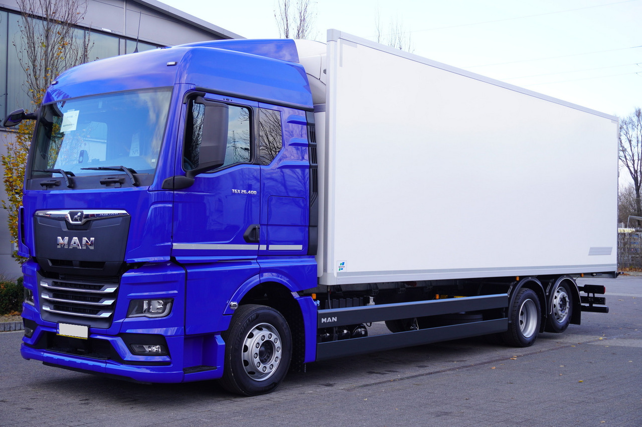 MAN TGX 26.400 / IGLOOCAR 20 pallets / Carrier Supra 1250 Silent - Truk berpendingin: gambar 2 MAN TGX 26.400 / IGLOOCAR 20 pallets / Carrier Supra 1250 Silent - Truk berpendingin: gambar 2