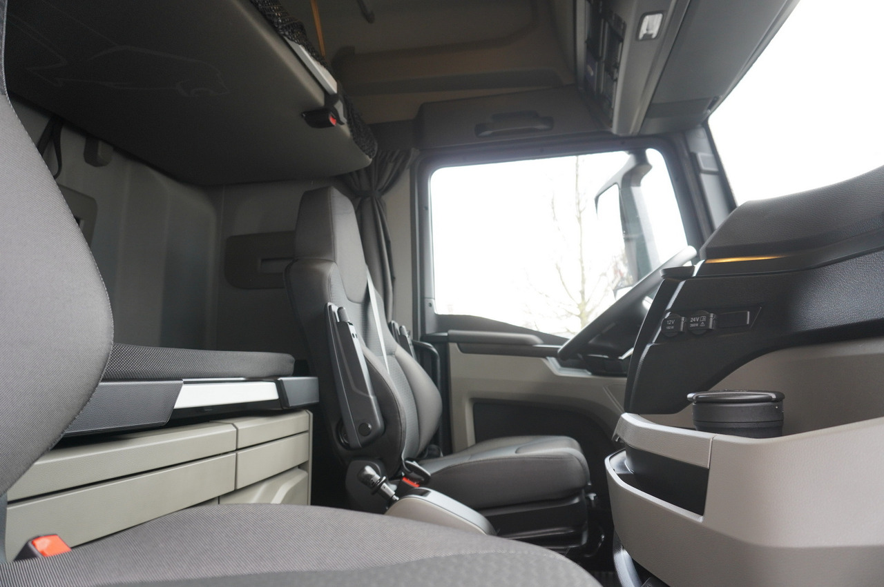 Truk berpendingin baru MAN TGX 26.400 / IGLOOCAR / Carrier Supra 1150 MT Silent: gambar 27