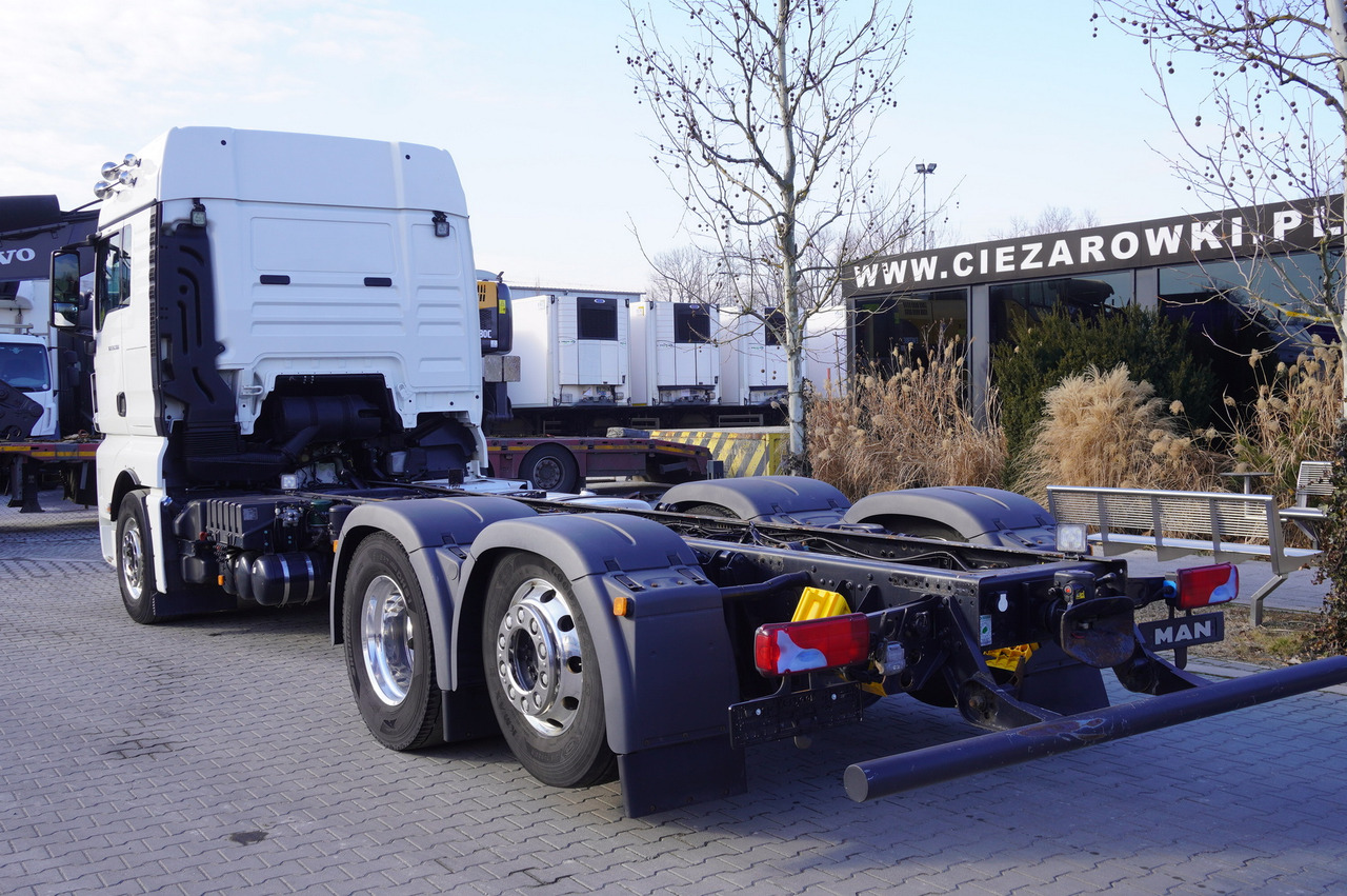 MAN TGX 26,500 / 500 HP / steering 3rd axle / 20 t cap. / Chassis 6.5 m - Truk sasis: gambar 5 MAN TGX 26,500 / 500 HP / steering 3rd axle / 20 t cap. / Chassis 6.5 m - Truk sasis: gambar 5